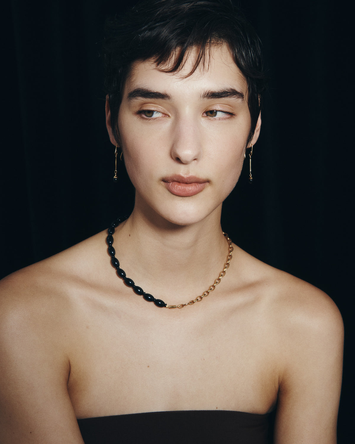Sita Beaded Necklace Gold Vermeil, worn