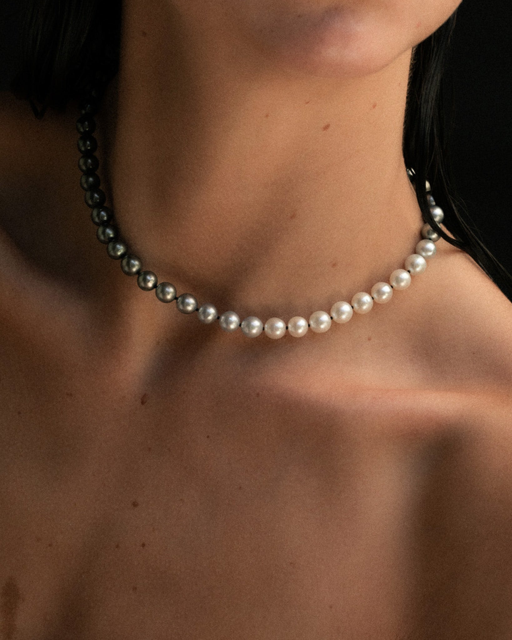 Eclipse Akoya and Tahitian Pearl Necklace Solid Gold