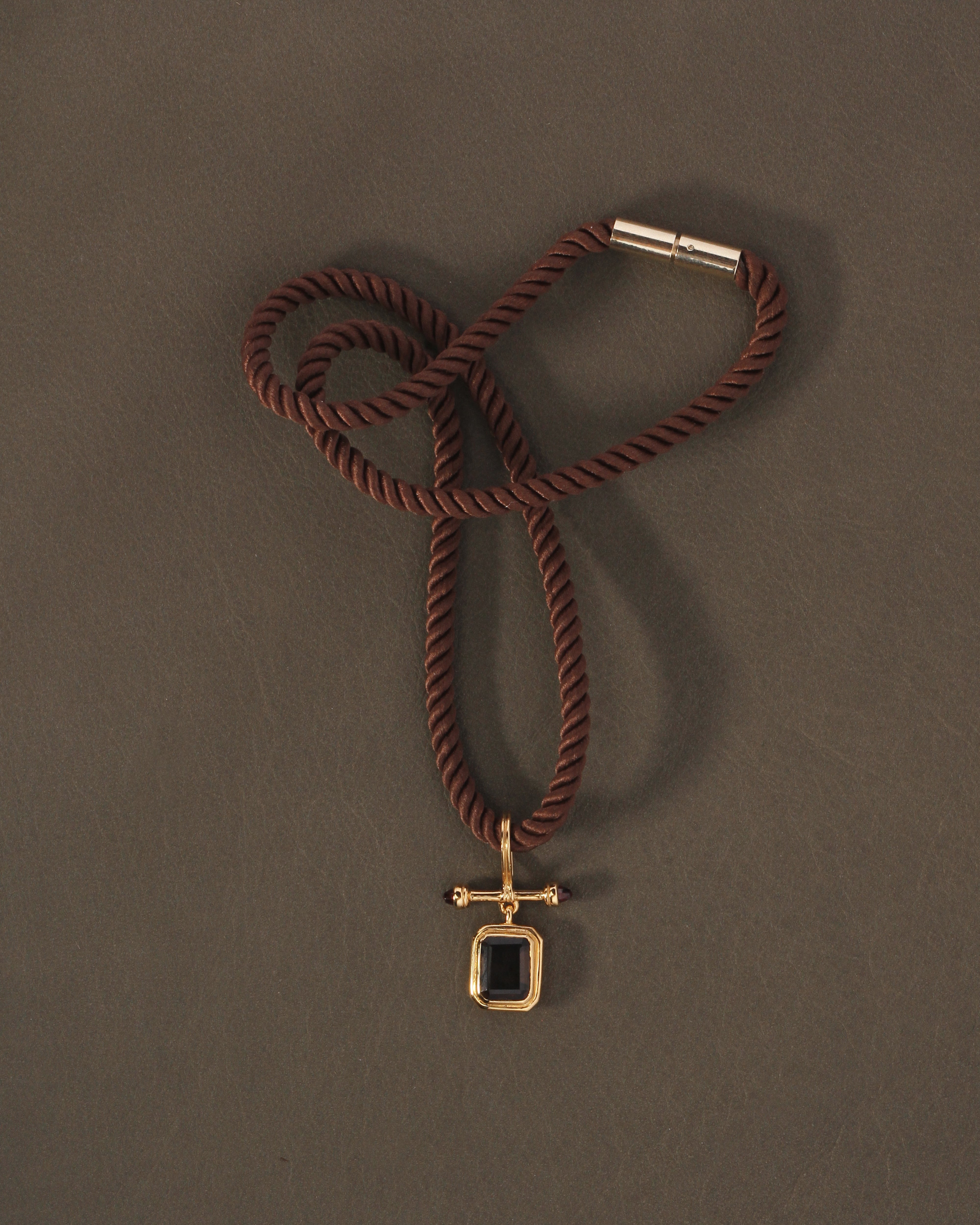 Umber Necklace Gold Vermeil on brown leather