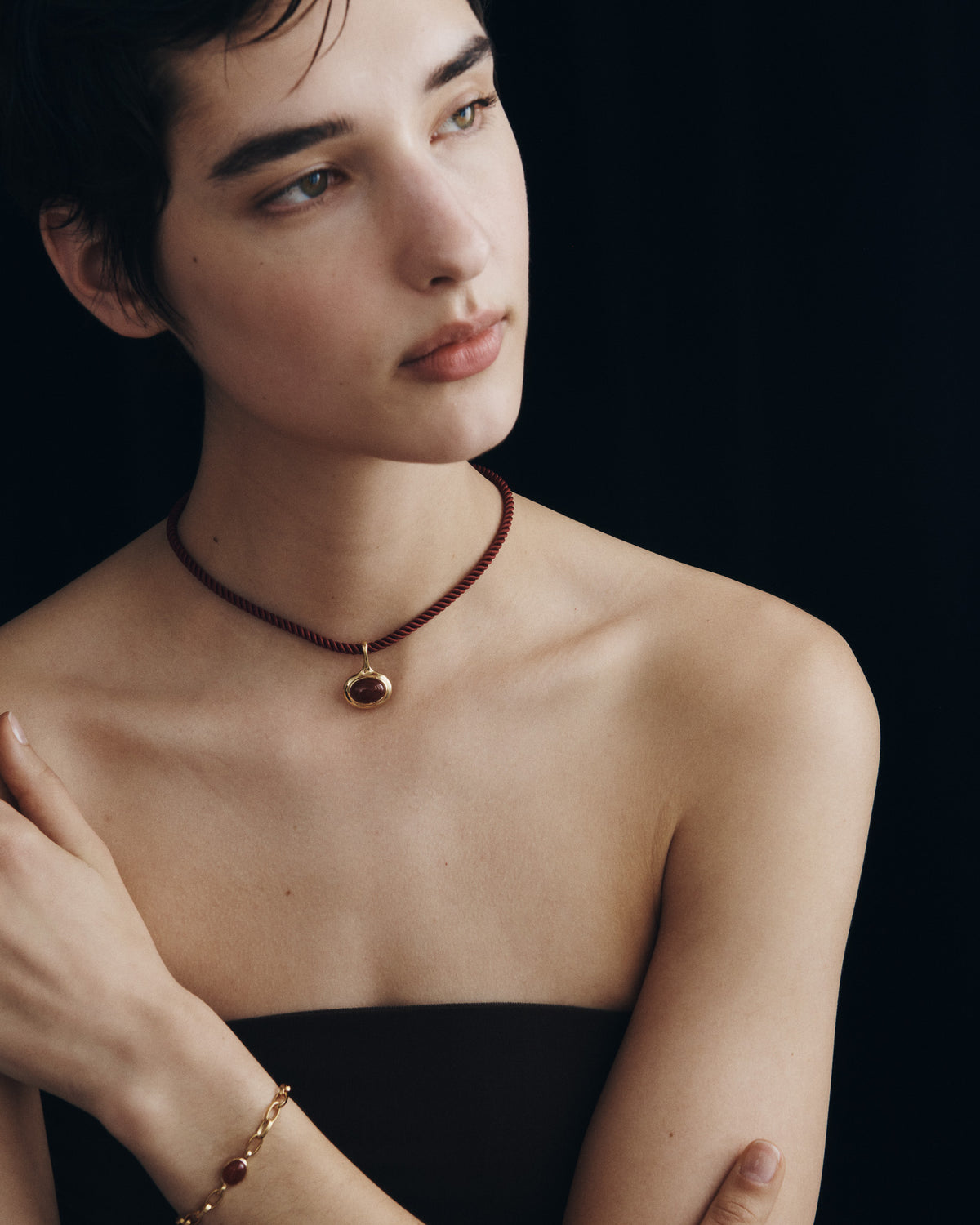 Vega Necklace Gold Vermeil, worn