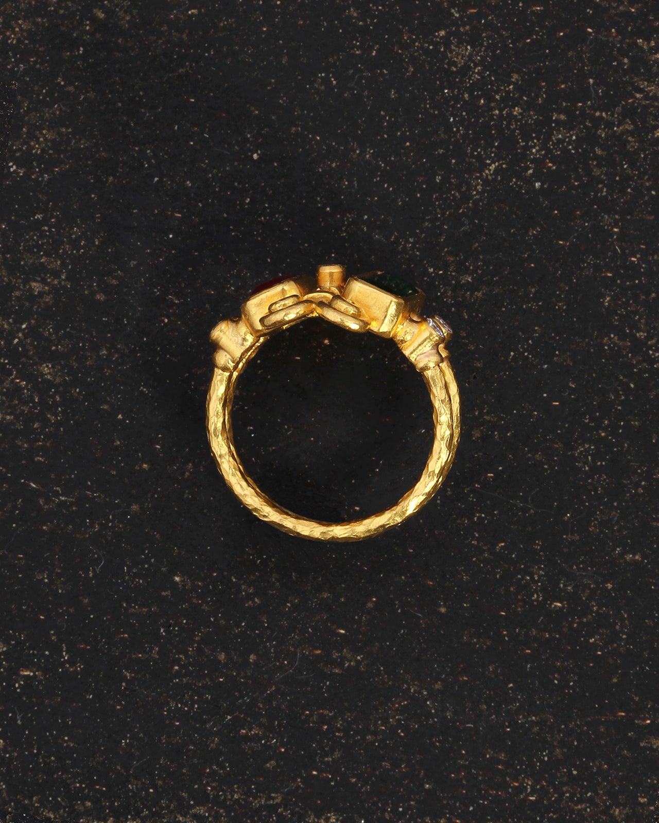 Temple of the Sun Aelia Ring Solid Gold