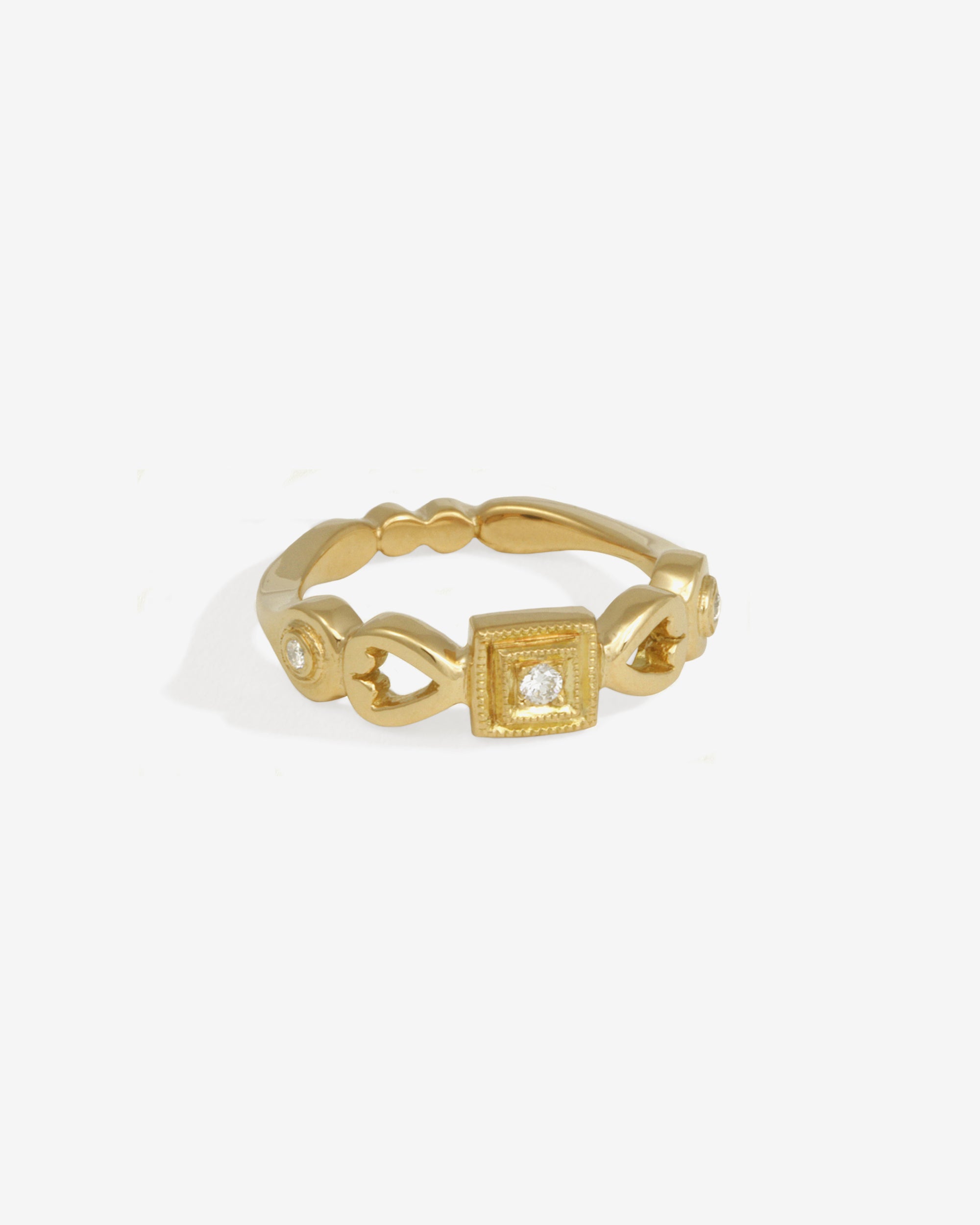 Temple of the Sun Alara Ring White Diamond Solid Gold
