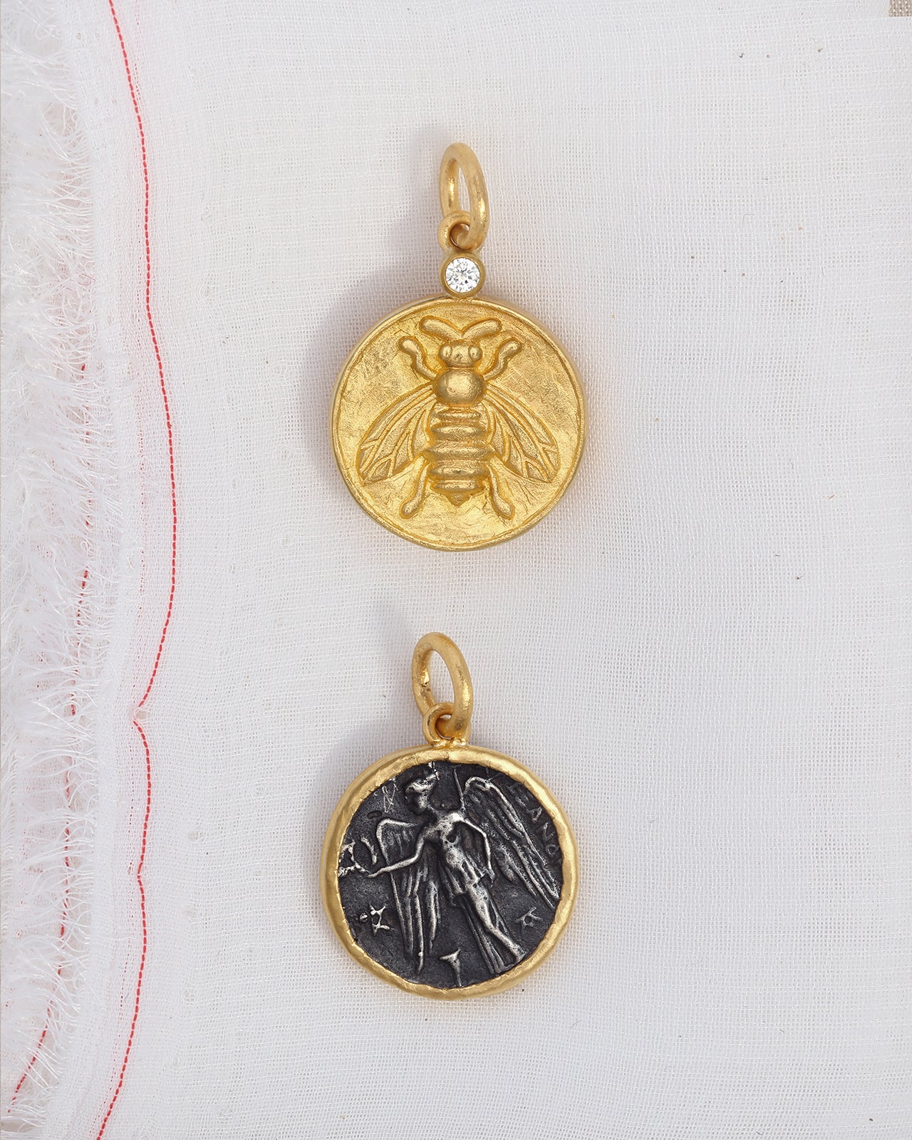 Temple of the Sun Alexander Pendant Solid Gold