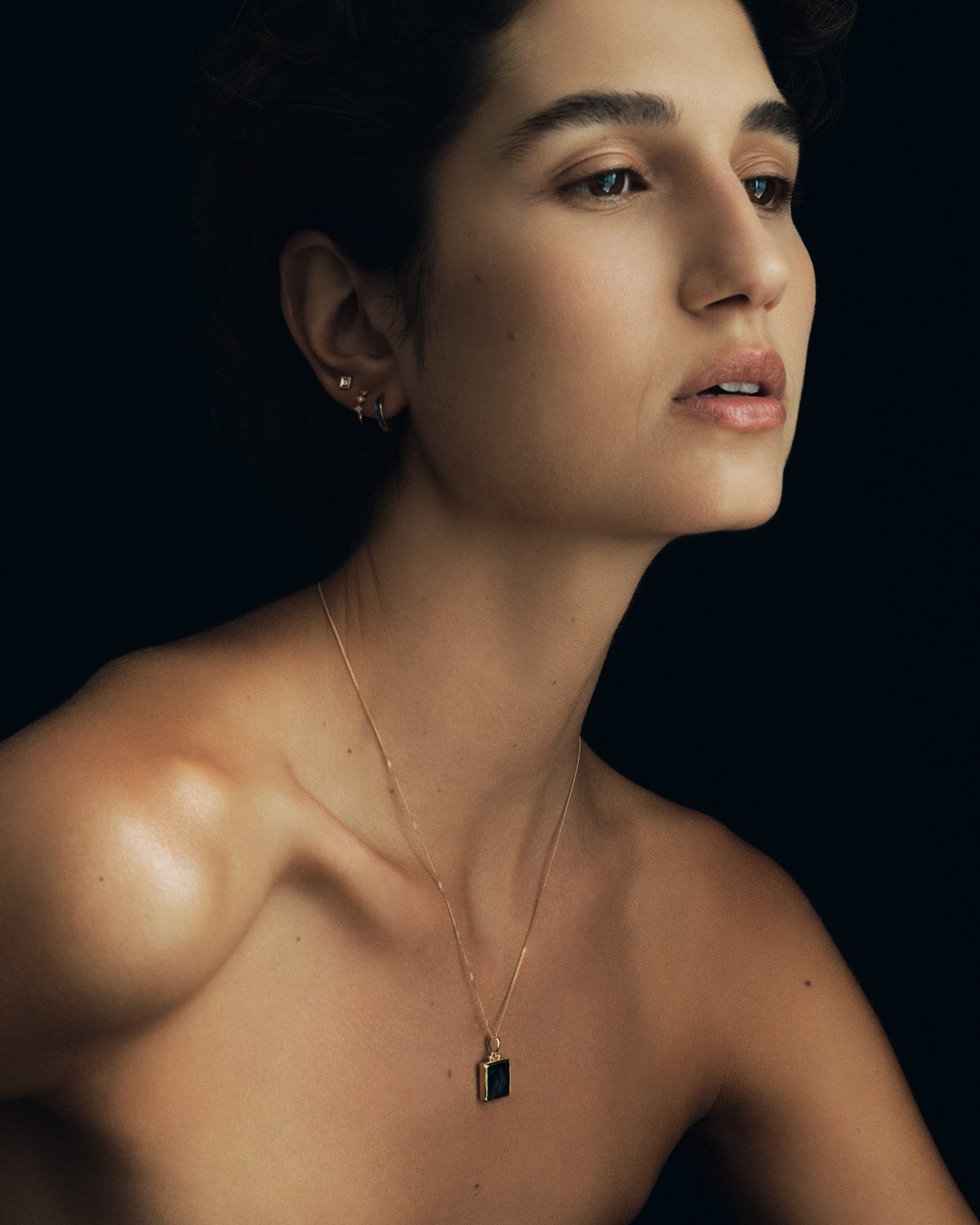 Temple of the Sun Anu Eagle Necklace Onyx Solid Gold