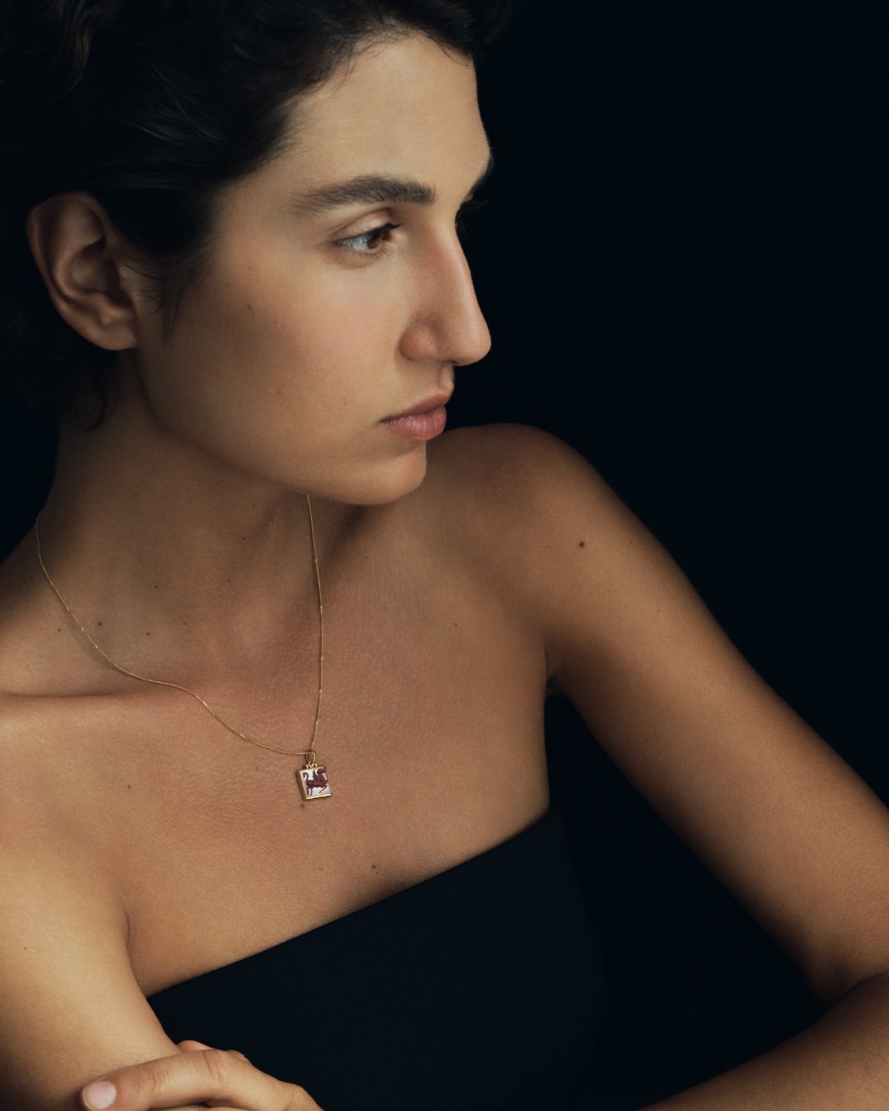 Temple of the Sun Anu Pegasus Necklace Red Agate Solid Gold