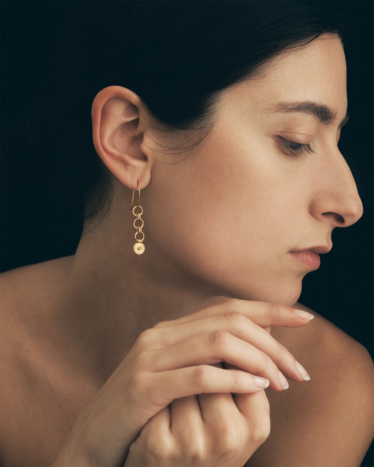 Earrings in 14K gold - glossy ring, smooth wave and strip of clear zircons  | Jewellery Eshop EU