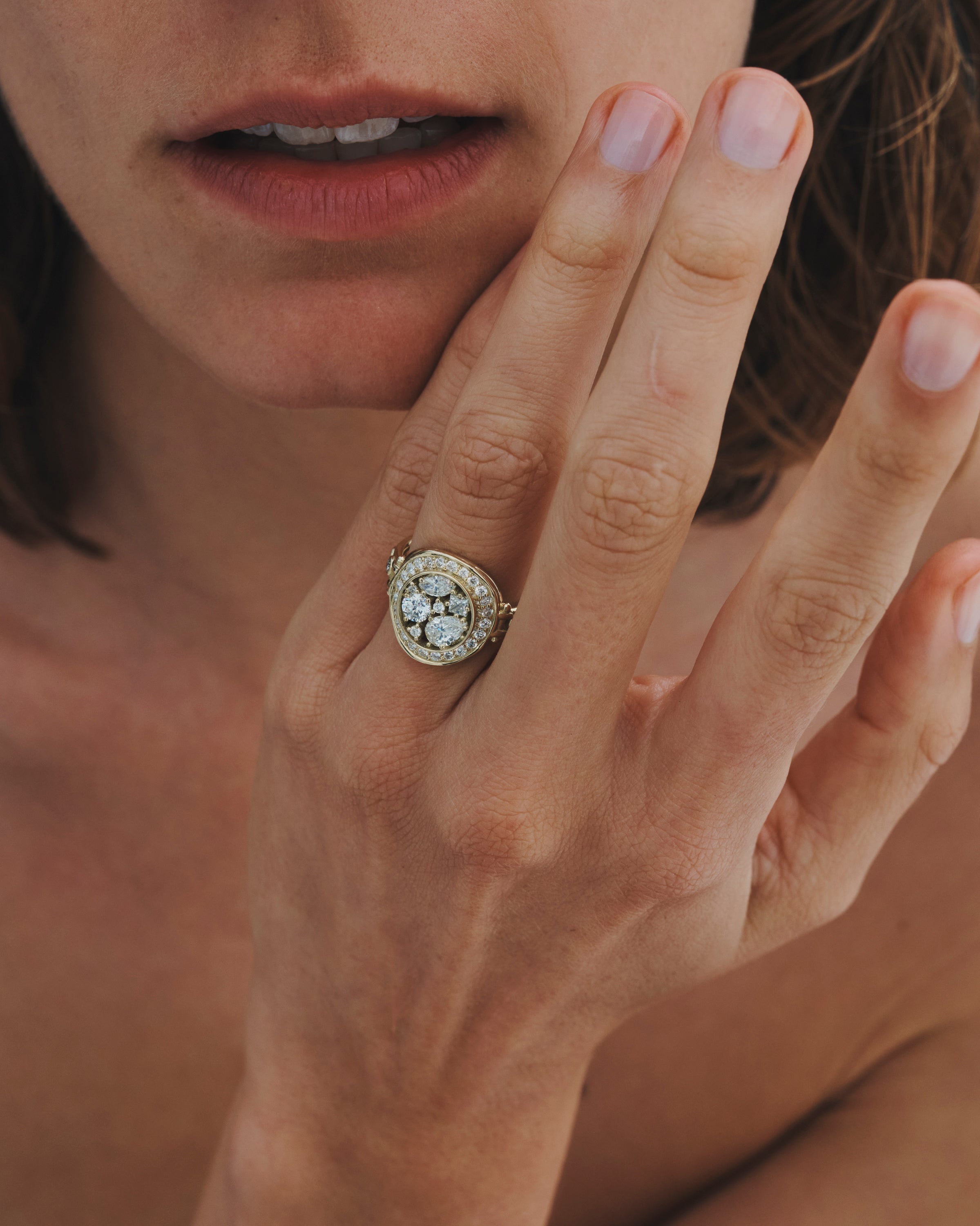 Temple of the Sun Asteria Halo Diamond Solid Gold