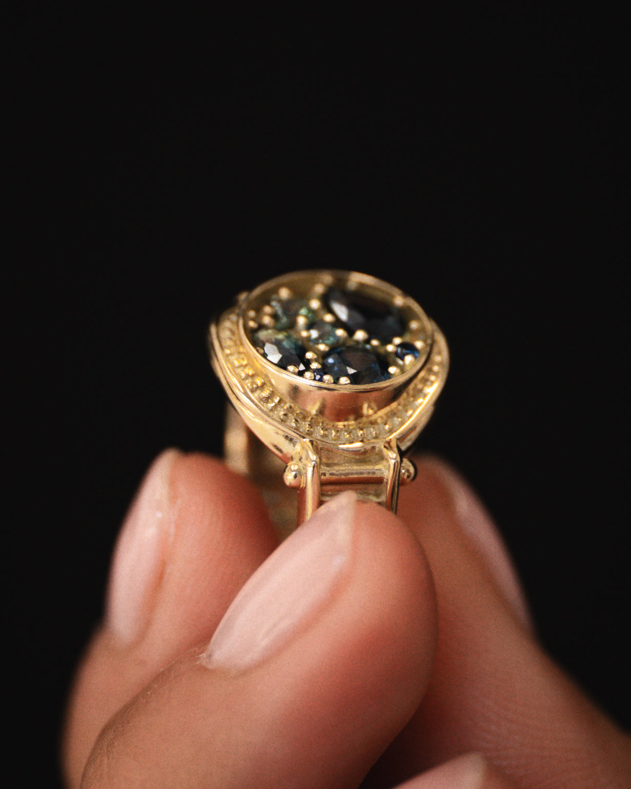 Temple of the Sun Asteria Ring Sapphire Solid Gold