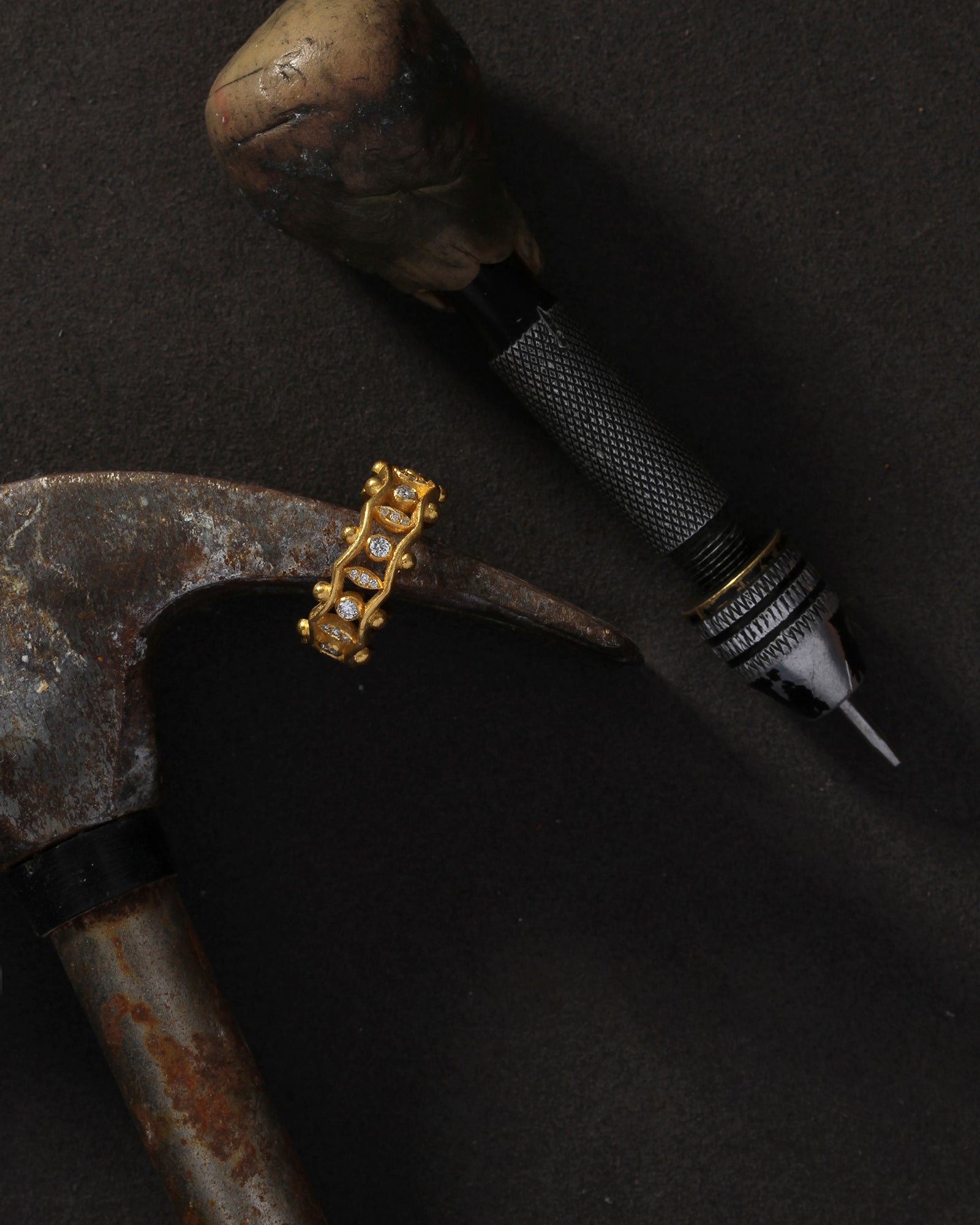 Temple of the Sun Cadence Ring Solid Gold