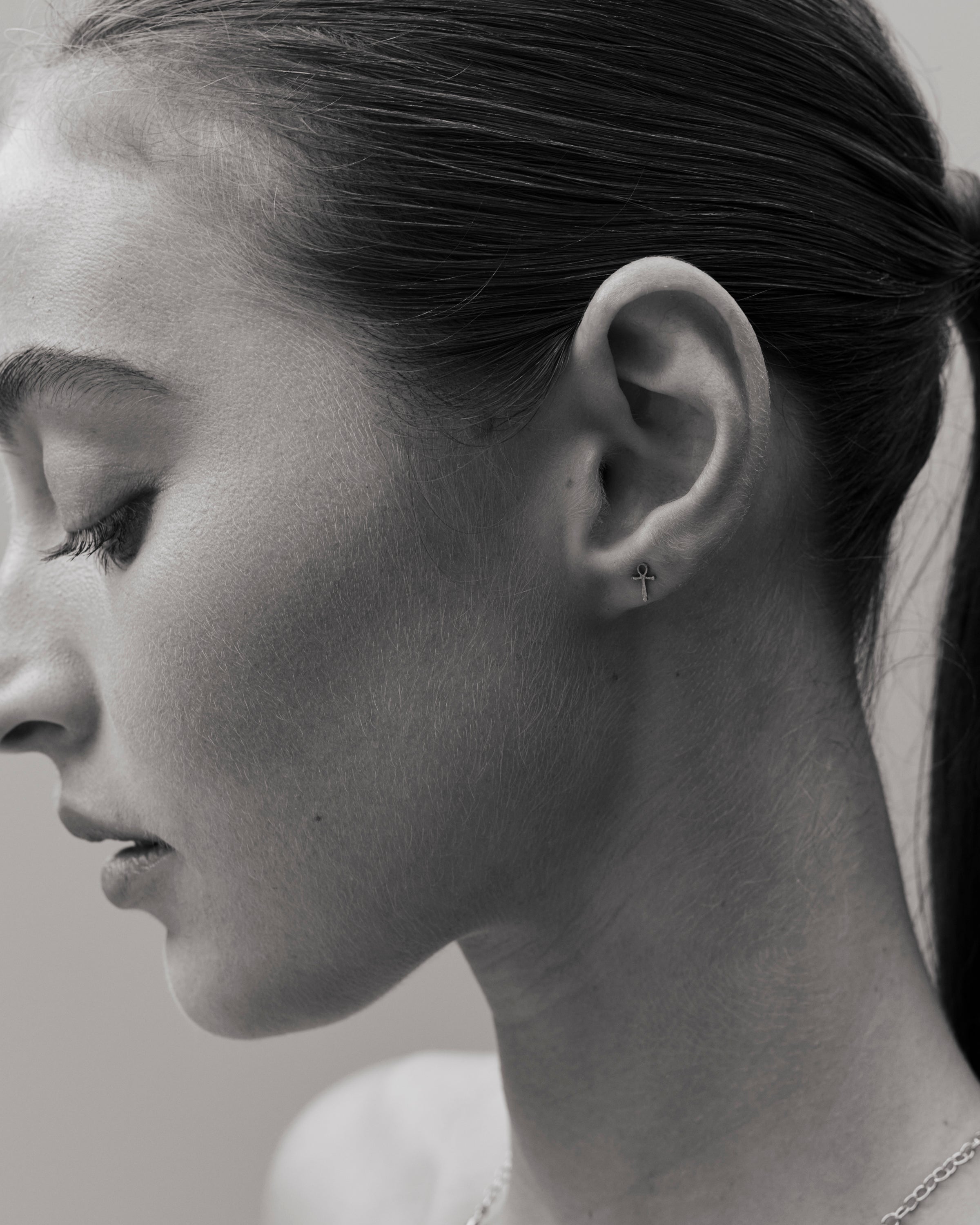 Temple of the Sun Cairo Studs Silver