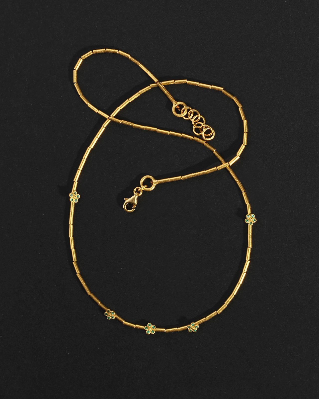 Temple of the Sun Daisy Beaded Necklace Emerald Solid Gold