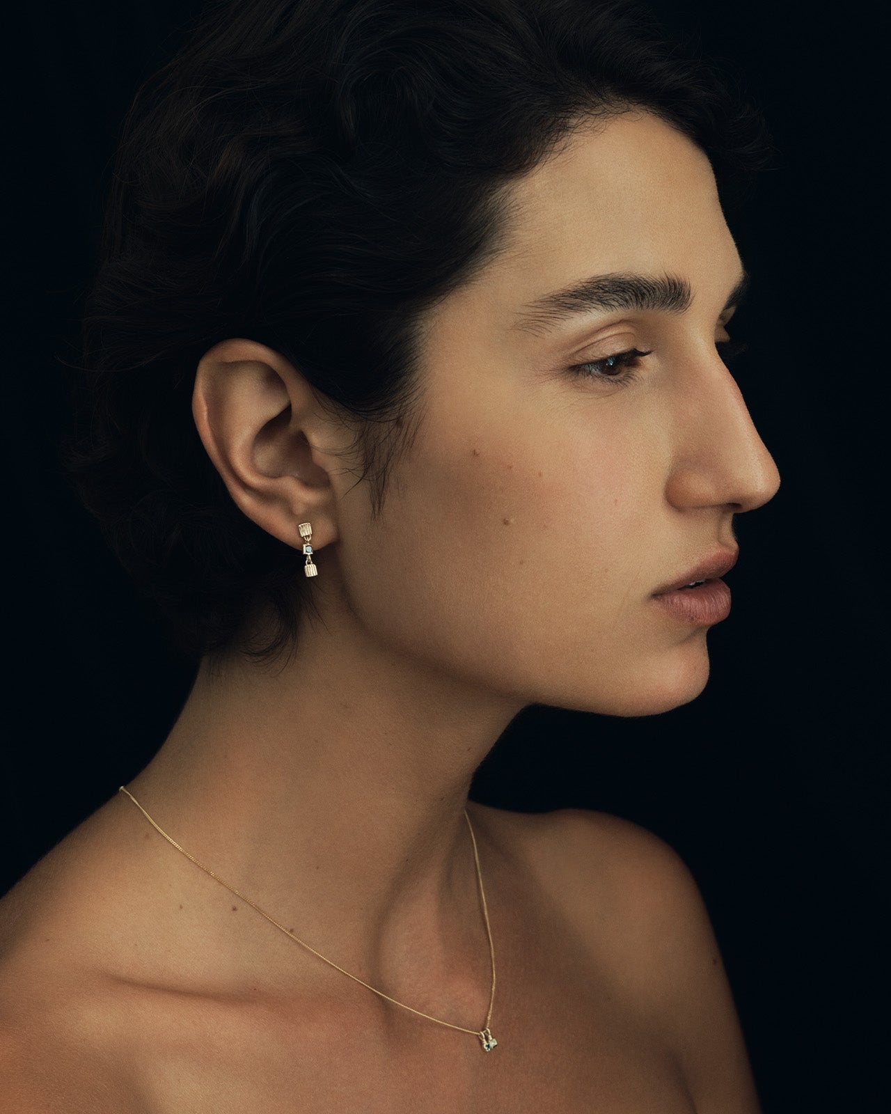 Temple of the Sun Dell Earrings Solid Gold