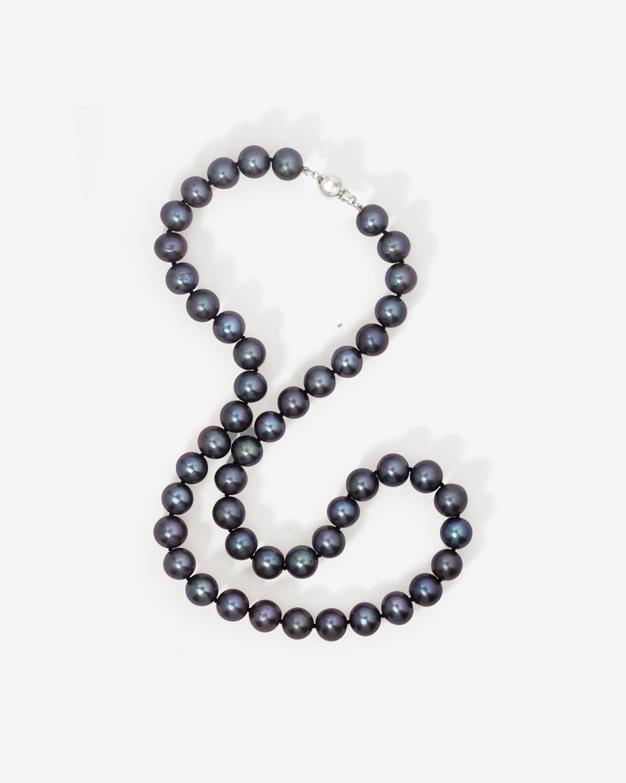 Temple of the Sun Eclipse Black Pearl Necklace White Gold