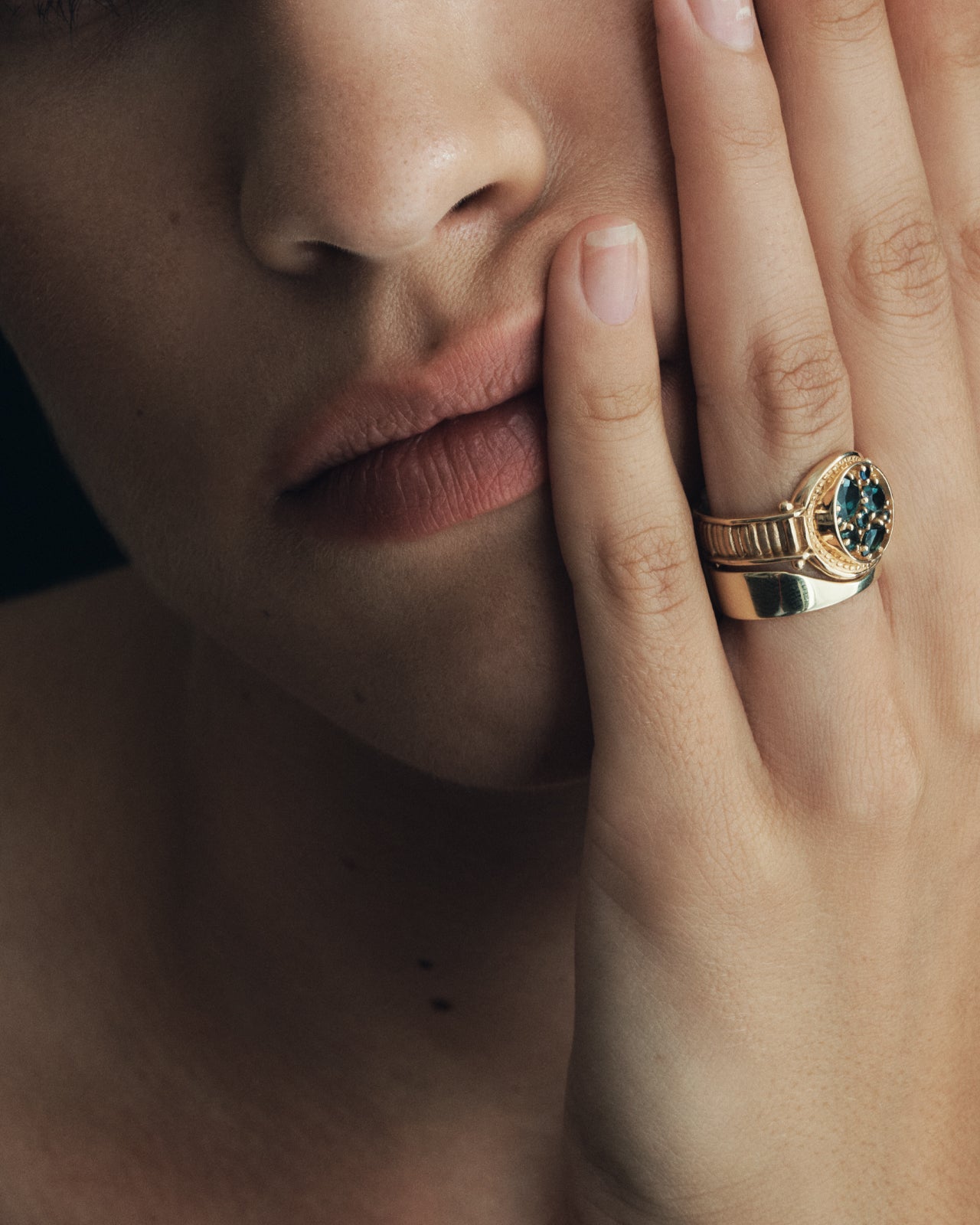 Temple of the Sun Halo Ring Wide Solid Gold