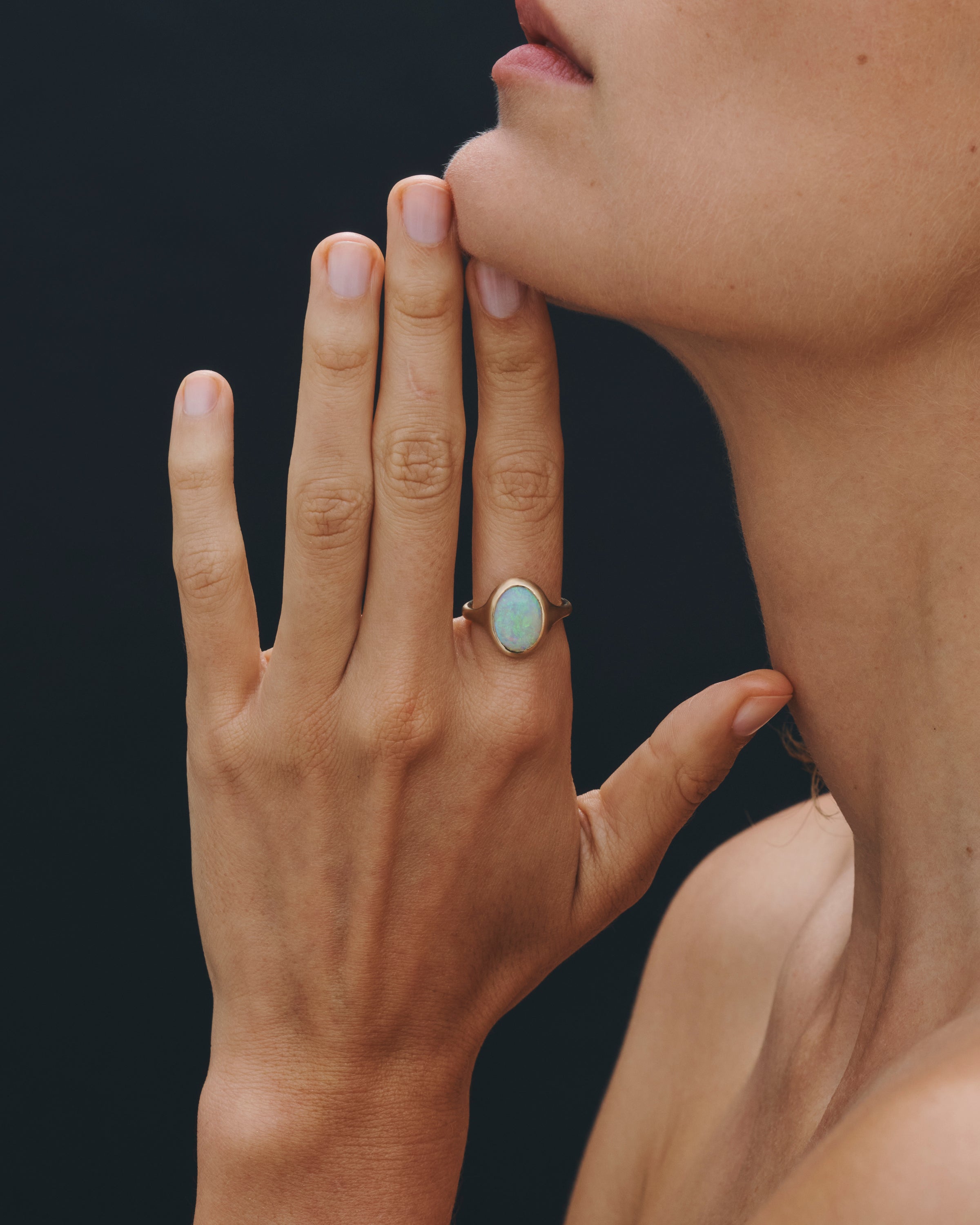 Temple of the Sun Iris Ring 2.21ct Opal Solid Gold