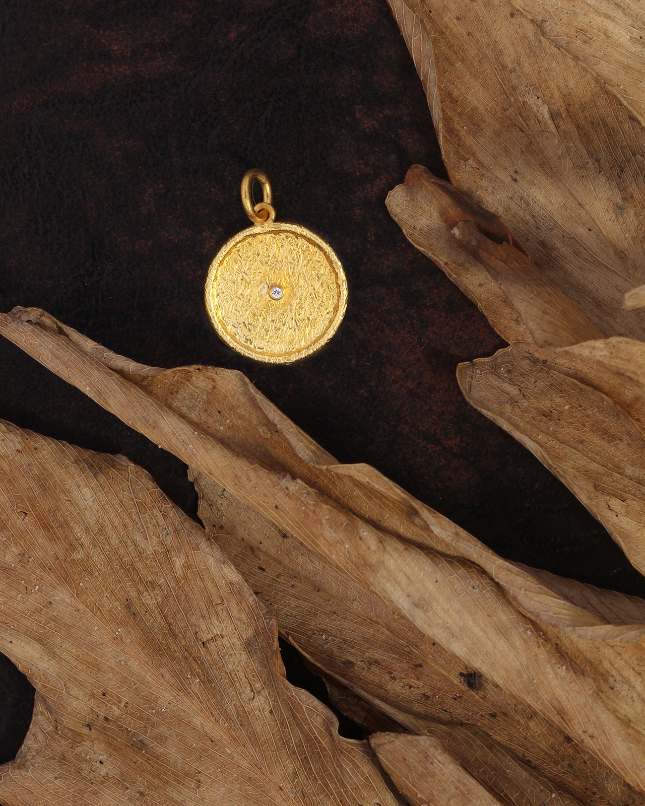 Temple of the Sun Ishtar Pendant Diamond Solid Gold