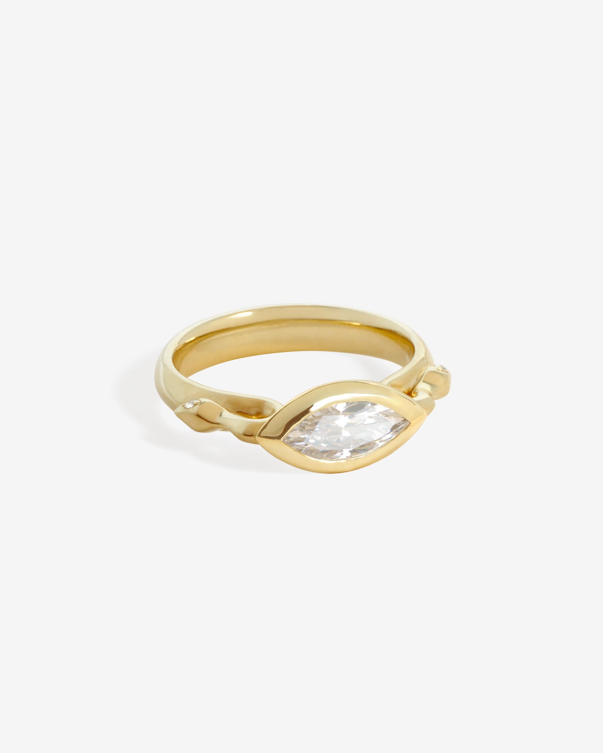 Juno Ring Diamond Solid Gold