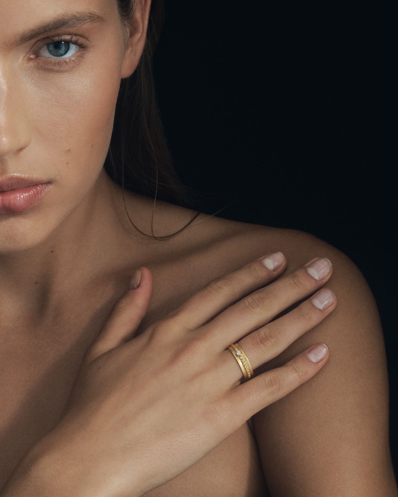 Temple of the Sun Lavinia Ring Solid Gold