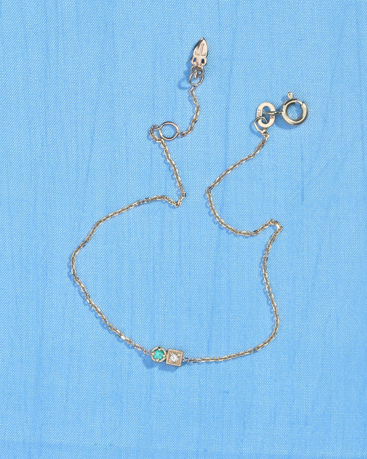 Temple of the Sun Lenci Bracelet Emerald Diamond Solid Gold