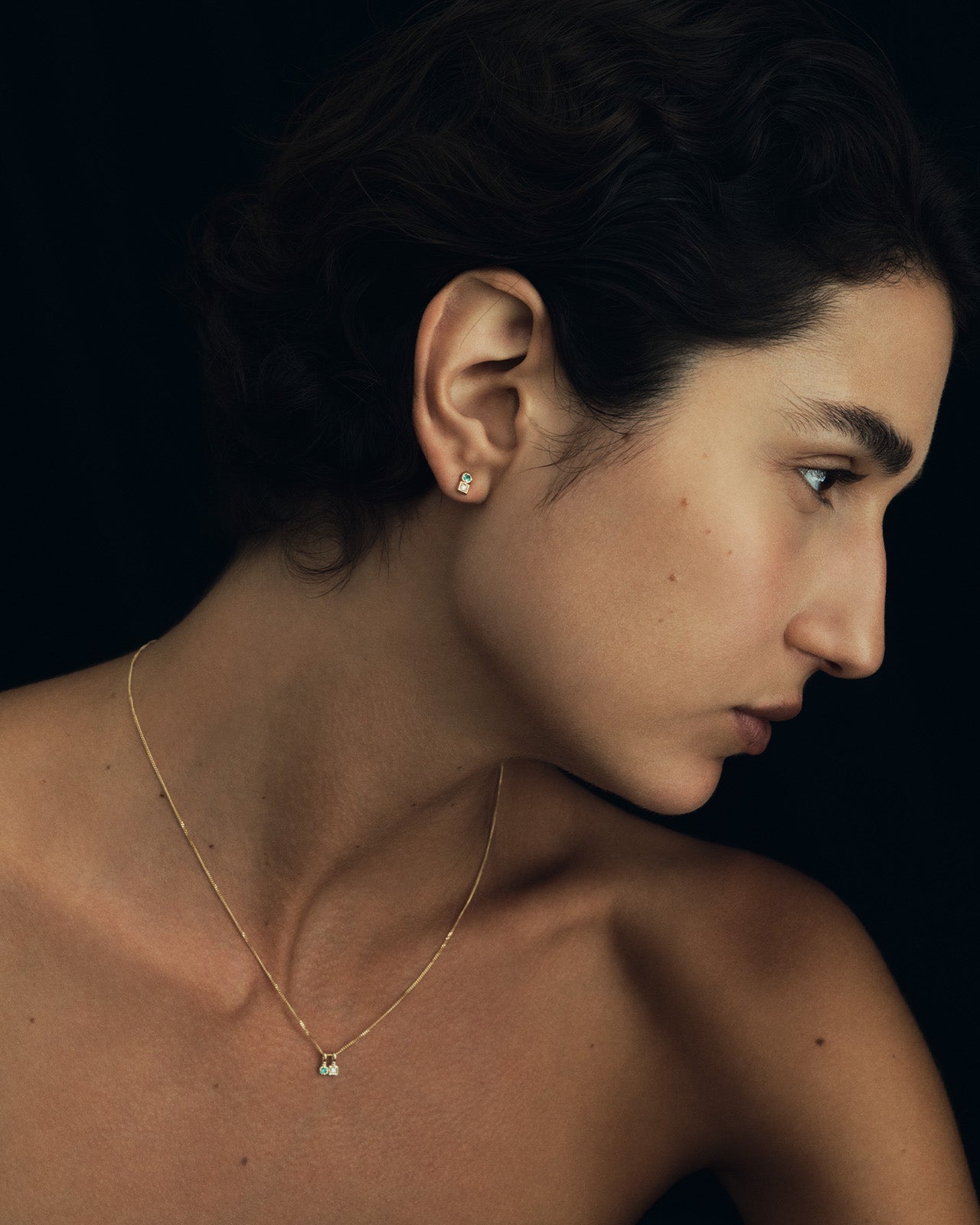 Temple of the Sun Lenci Necklace Emerald Solid Gold