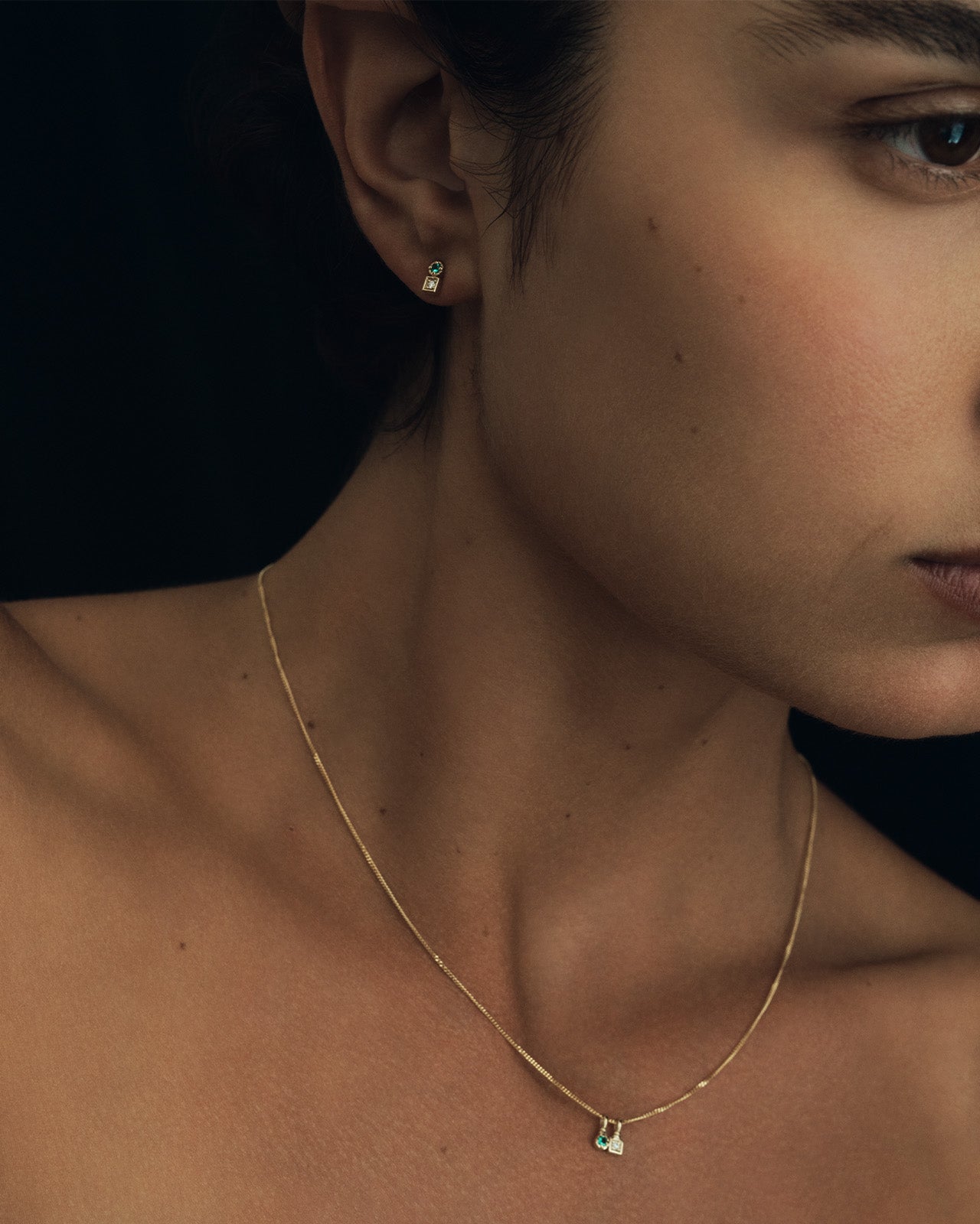 Temple of the Sun Lenci Necklace Emerald Solid Gold