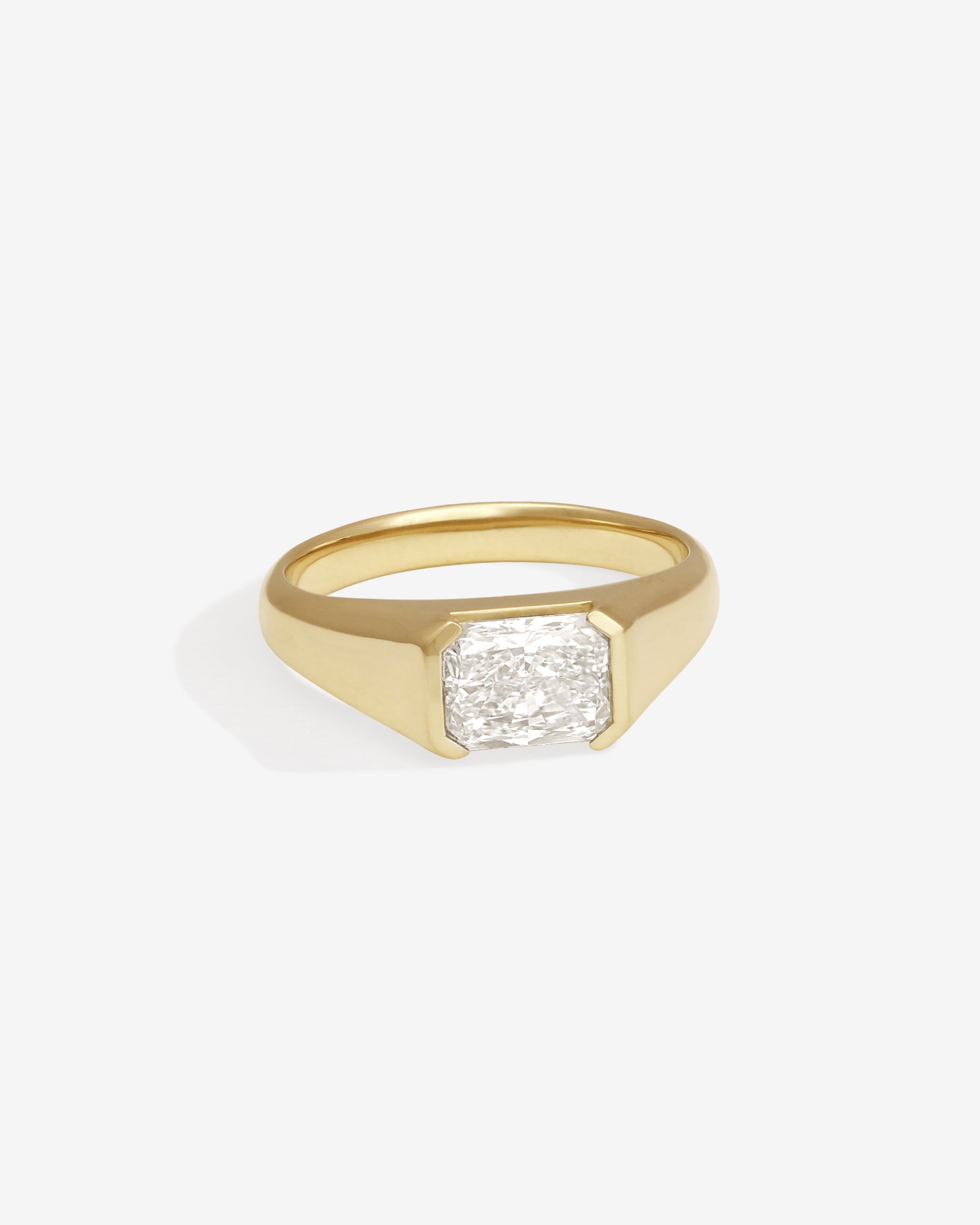 Temple of the Sun Lucca Ring Diamond Solid Gold