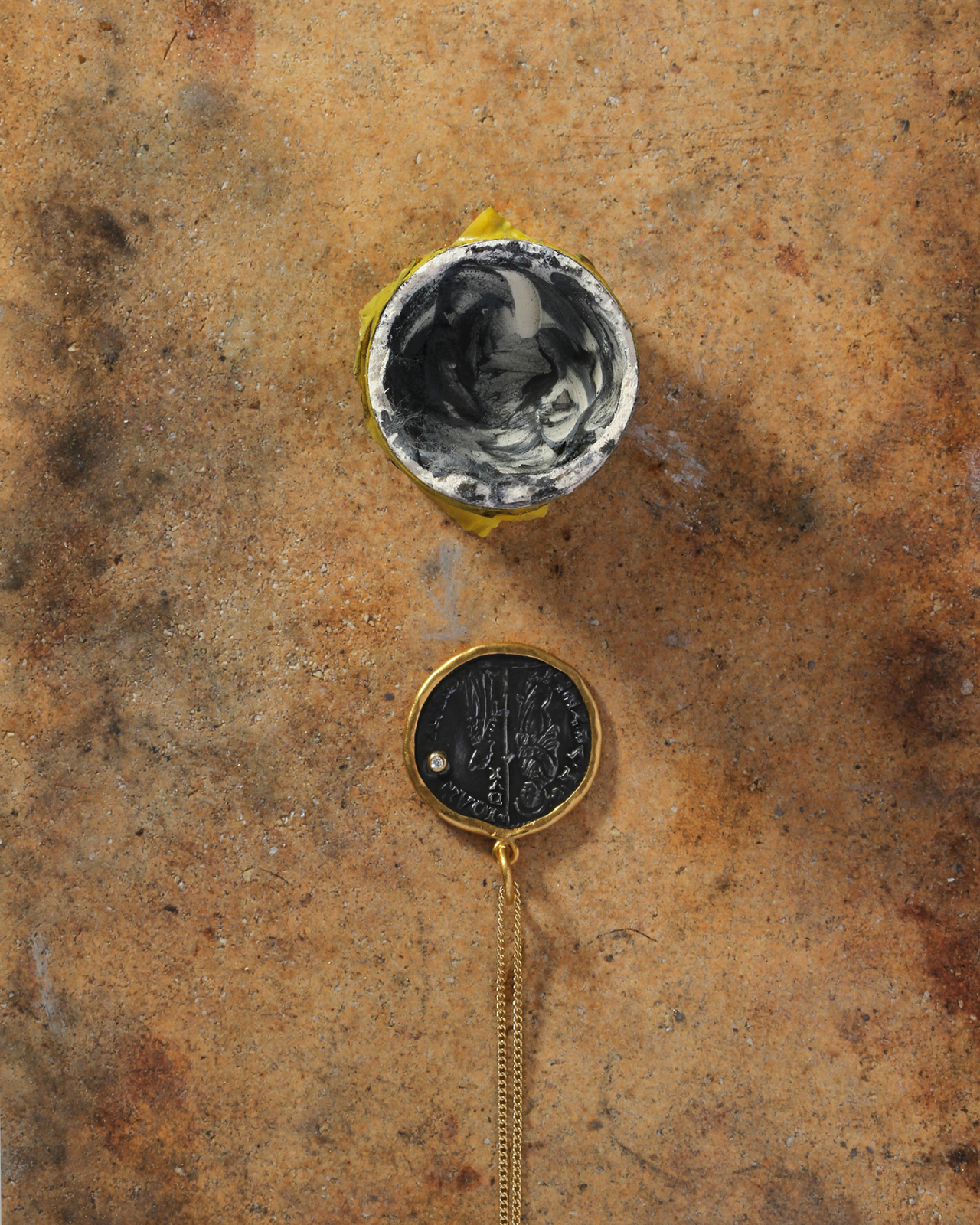 Temple of the Sun Regis Necklace Diamond Solid Gold