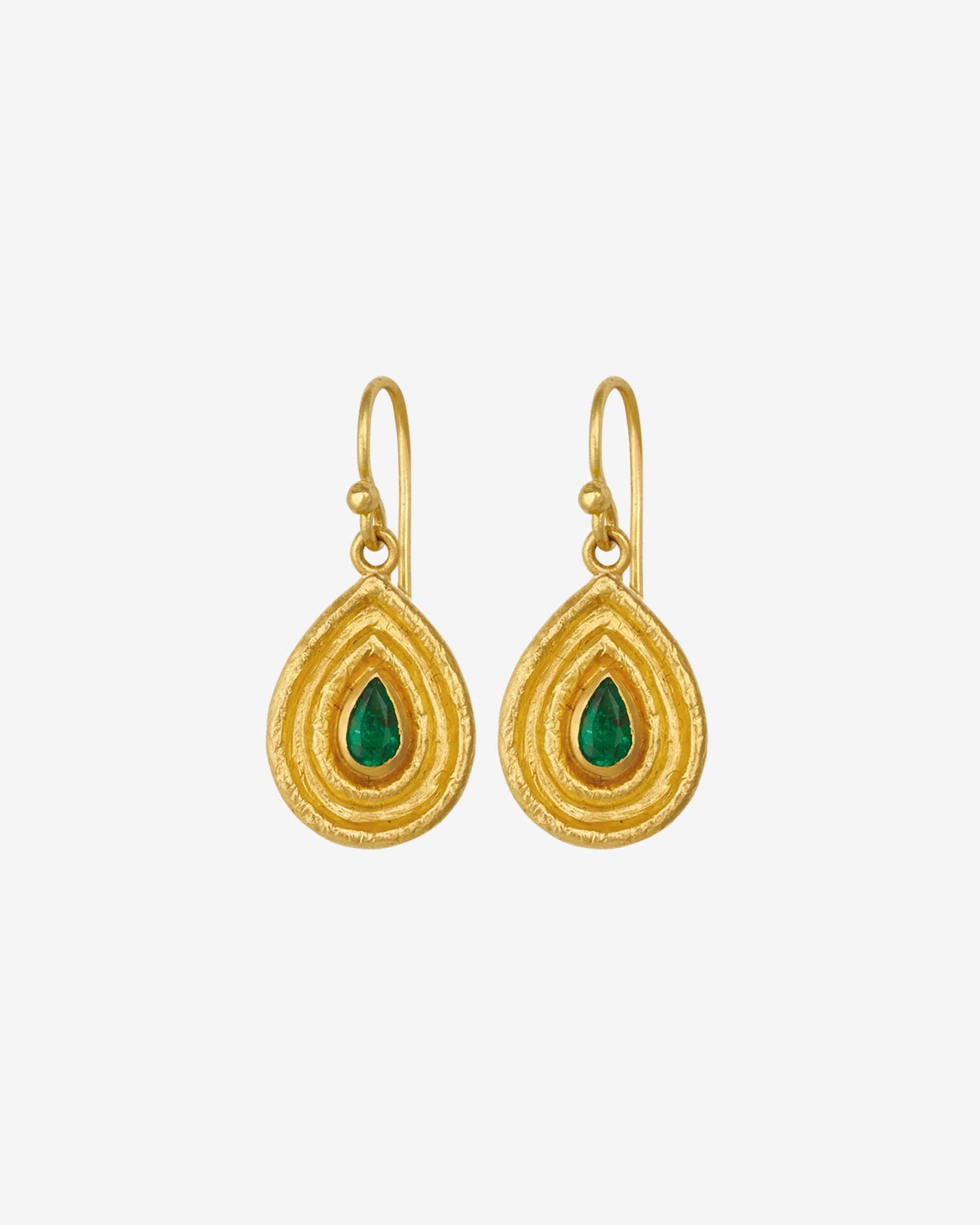 Reign Earrings Emerald Solid Gold - Main Image