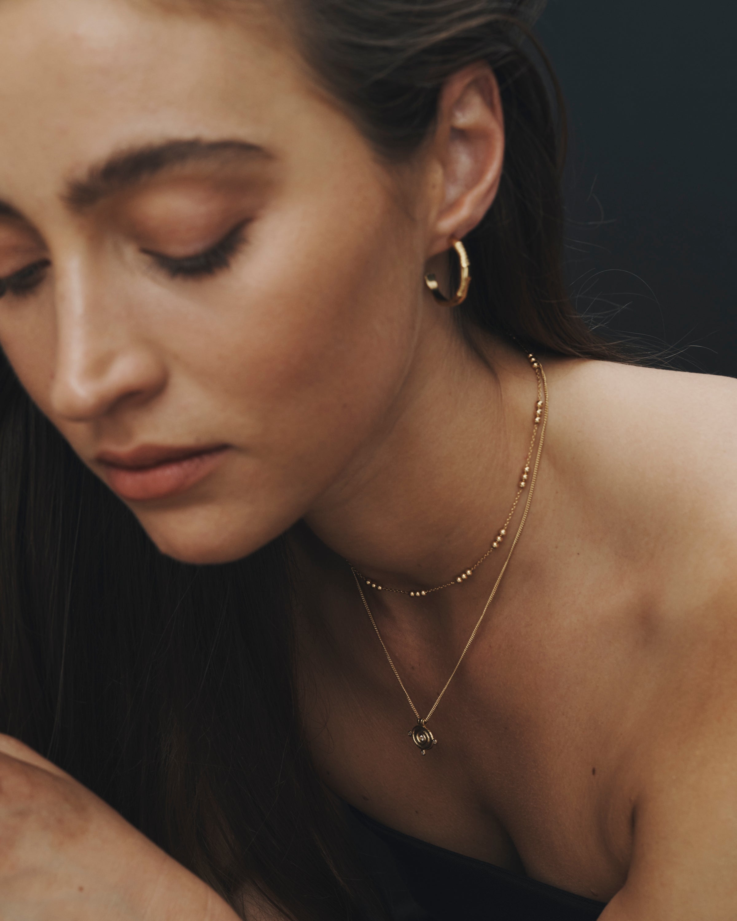 Temple of the Sun Reign Oval Necklace Gold Vermeil