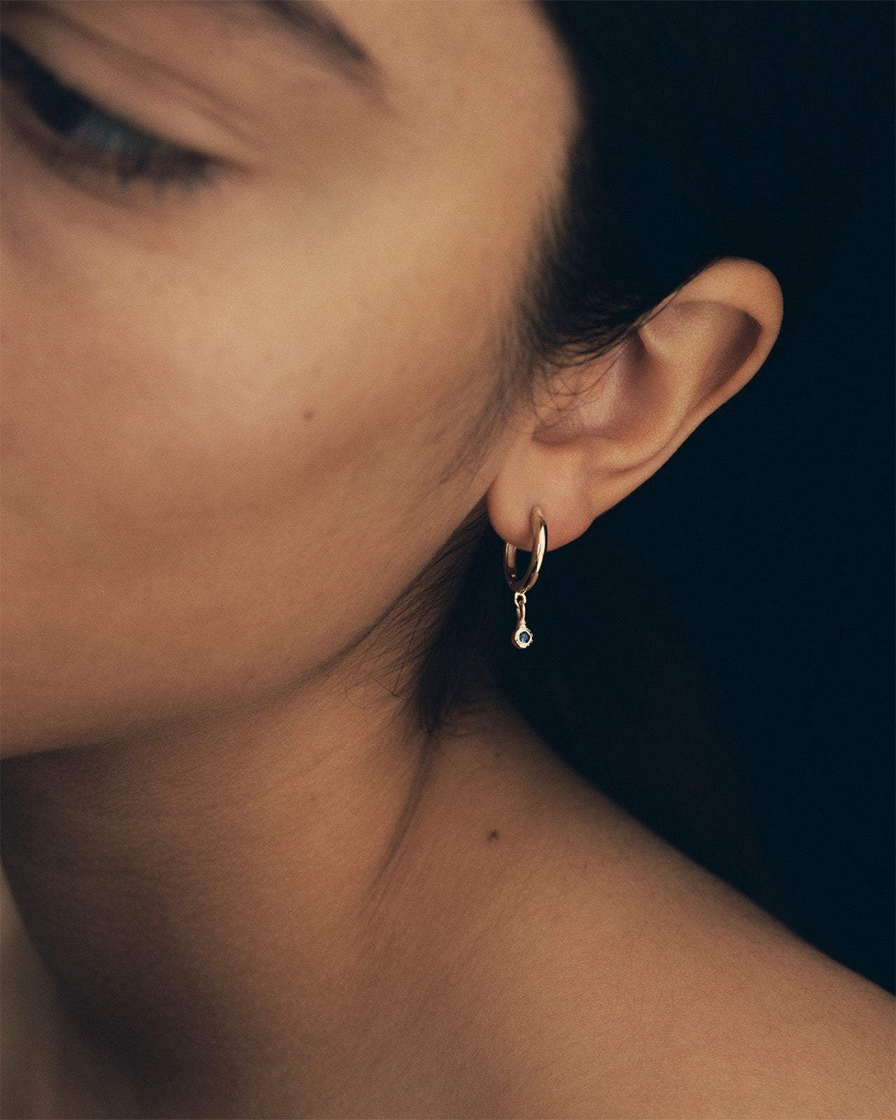 Temple of the Sun Relic Round Drop Earrings Sapphire Solid Gold