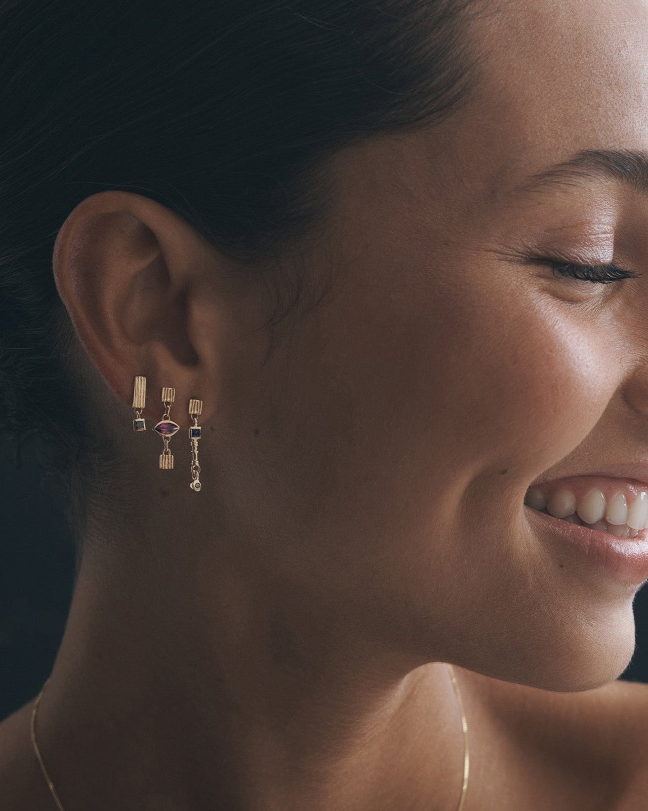 Womens black diamond earrings deals