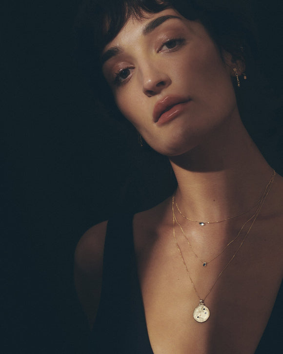 Temple of the Sun Vero Earrings Solid Gold